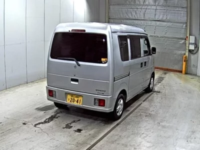 Suzuki EVERY  с аукциона в Японии