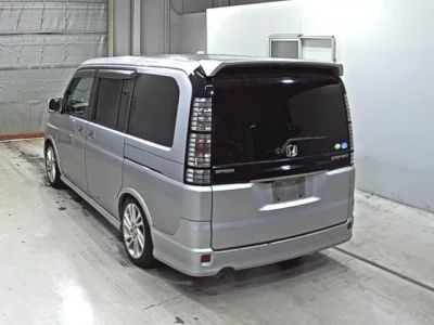 Honda STEP WAGON  с аукциона в Японии