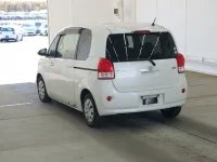 Toyota PORTE лот № 2093 оценка 3.5  с аукциона в Японии 1