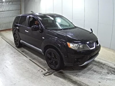 Mitsubishi OUTLANDER  с аукциона в Японии