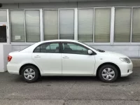 Toyota COROLLA AXIO лот № 1056 оценка 3.5  с аукциона в Японии 2