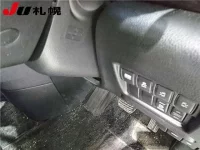 Nissan ELGRAND лот № 115 оценка 3.5  с аукциона в Японии 3