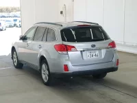Subaru LEGACY OUTBACK лот № 2102 оценка RA  с аукциона в Японии 1