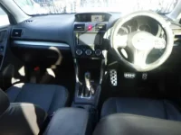 Subaru FORESTER лот № 9201 оценка R  с аукциона в Японии 1