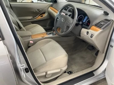 Toyota PREMIO  с аукциона в Японии