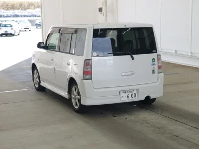 Toyota BB  с аукциона в Японии