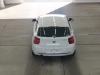 BMW 1-Series лот № 2118 оценка 4  с аукциона в Японии 2