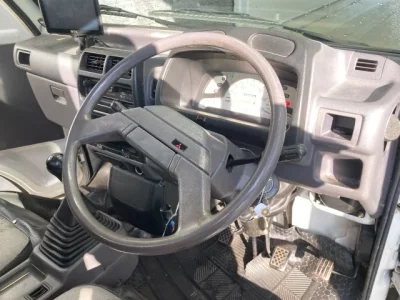 Mitsubishi MINICAB TRUCK  с аукциона в Японии