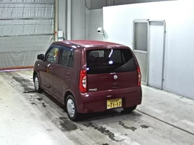 Nissan PINO  с аукциона в Японии