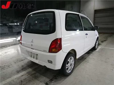 Mitsubishi MINICA  с аукциона в Японии