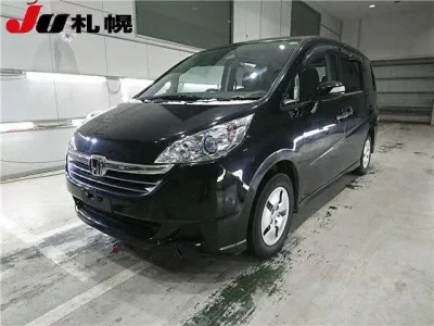 Honda STEP WAGON  с аукциона в Японии