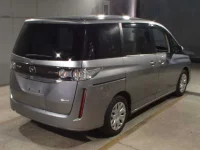 Mazda BIANTE лот № 8172 оценка 3.5  с аукциона в Японии 4