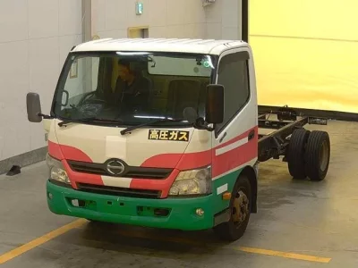 Hino DUTRO  с аукциона в Японии