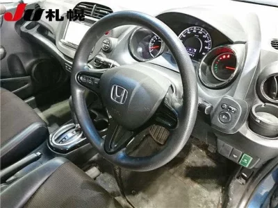 Honda FIT SHUTTLE  с аукциона в Японии