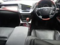 Toyota CROWN лот № 9258 оценка 3.5  с аукциона в Японии 1