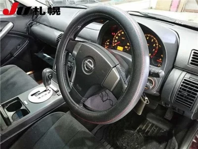 Nissan SKYLINE  с аукциона в Японии