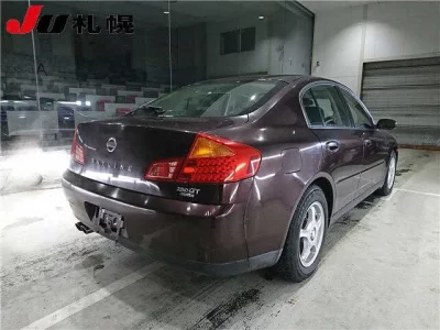 Nissan SKYLINE  с аукциона в Японии