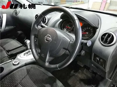 Nissan DUALIS  с аукциона в Японии