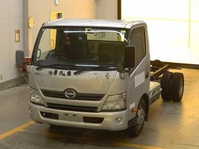 Hino DUTRO  с аукциона в Японии