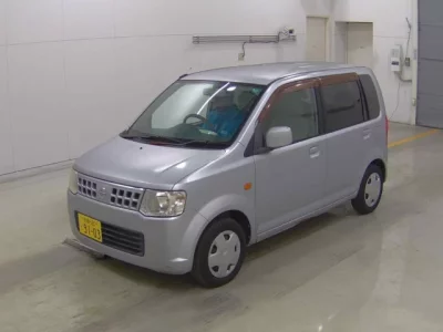 Nissan OTTI  с аукциона в Японии