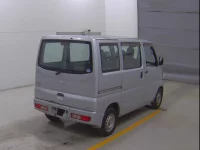 Nissan CLIPPER VAN лот № 3301 оценка R  с аукциона в Японии 3