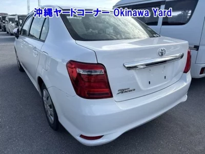 Toyota COROLLA AXIO  с аукциона в Японии