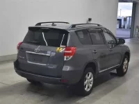 Toyota VANGUARD лот № 25062 оценка 3.5  с аукциона в Японии 4