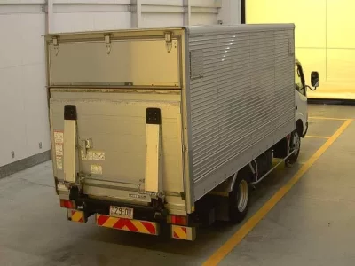 Hino DUTRO  с аукциона в Японии