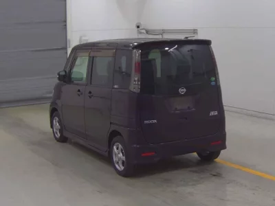 Nissan ROOX  с аукциона в Японии