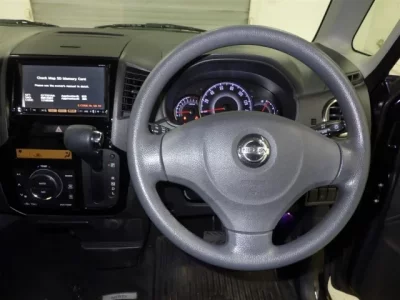 Nissan ROOX  с аукциона в Японии