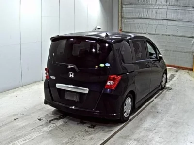 Honda FREED  с аукциона в Японии