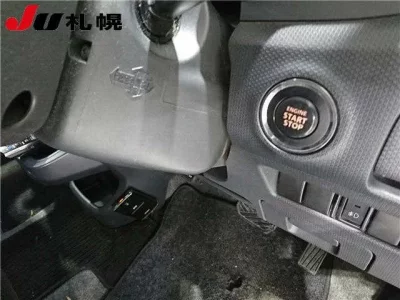 Mitsubishi DELICA D2  с аукциона в Японии