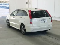 Honda STREAM лот № 2163 оценка 3.5  с аукциона в Японии 1