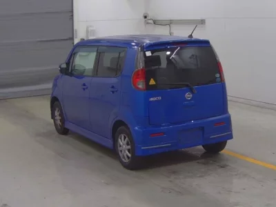 Nissan MOCO  с аукциона в Японии