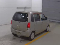 Suzuki WAGON R лот № 3328 оценка R  с аукциона в Японии 3