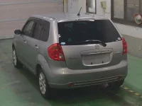 Mazda VERISA лот № 29 оценка 3.5  с аукциона в Японии 1