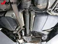 Toyota ISIS лот № 4702 оценка R  с аукциона в Японии 7