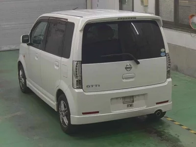 Nissan OTTI  с аукциона в Японии