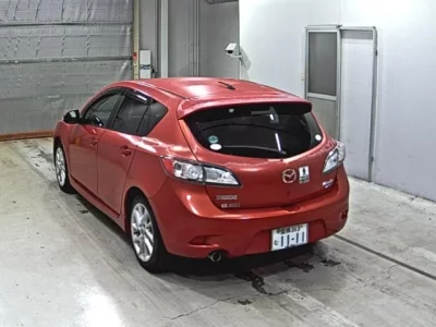 Mazda AXELA  с аукциона в Японии