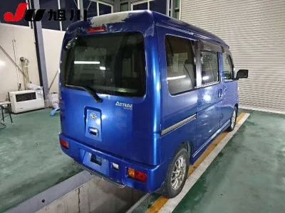Daihatsu Atrai Wagon  с аукциона в Японии
