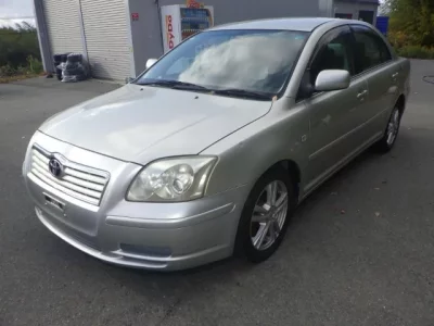 Toyota AVENSIS SEDAN