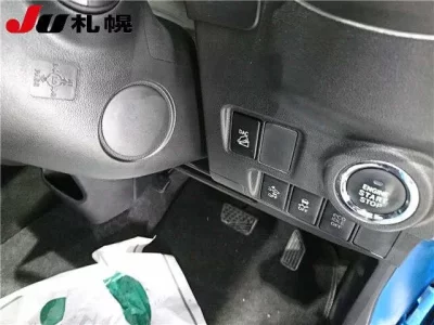 Daihatsu Cast  с аукциона в Японии