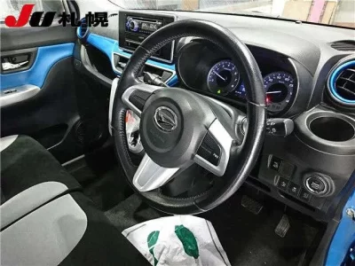 Daihatsu Cast  с аукциона в Японии