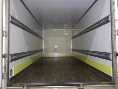 Isuzu ELF  с аукциона в Японии