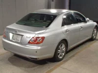 Toyota MARK X лот № 8318 оценка R  с аукциона в Японии 4