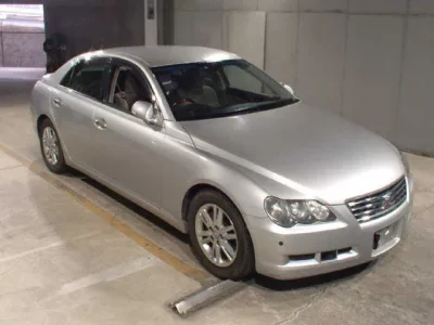 Toyota MARK X  с аукциона в Японии