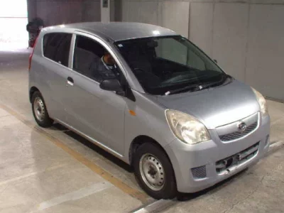 Daihatsu MIRA  с аукциона в Японии