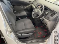 Toyota ISIS лот № 2250 оценка 3.5  с аукциона в Японии 3