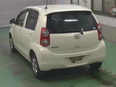 Toyota PASSO  с аукциона в Японии
