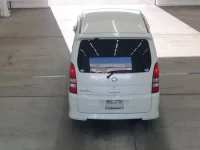 Nissan SERENA лот № 2255 оценка 3.5  с аукциона в Японии 2